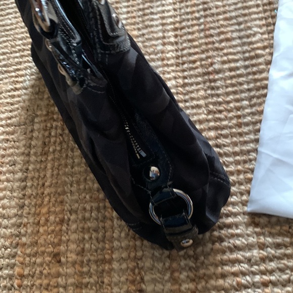 🖤 SOLD 🖤 Coach canvas bag with leather straps . Authentic. - Picture 11 of 11